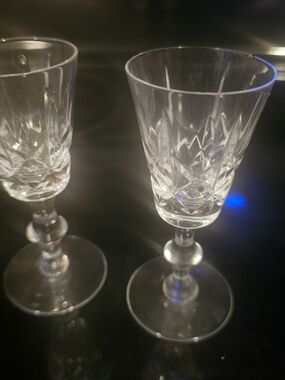 Edinburgh EDI12 Criss Cross Cut Crystal Wafer Stem Cordial Glass 4 1/8'' set of